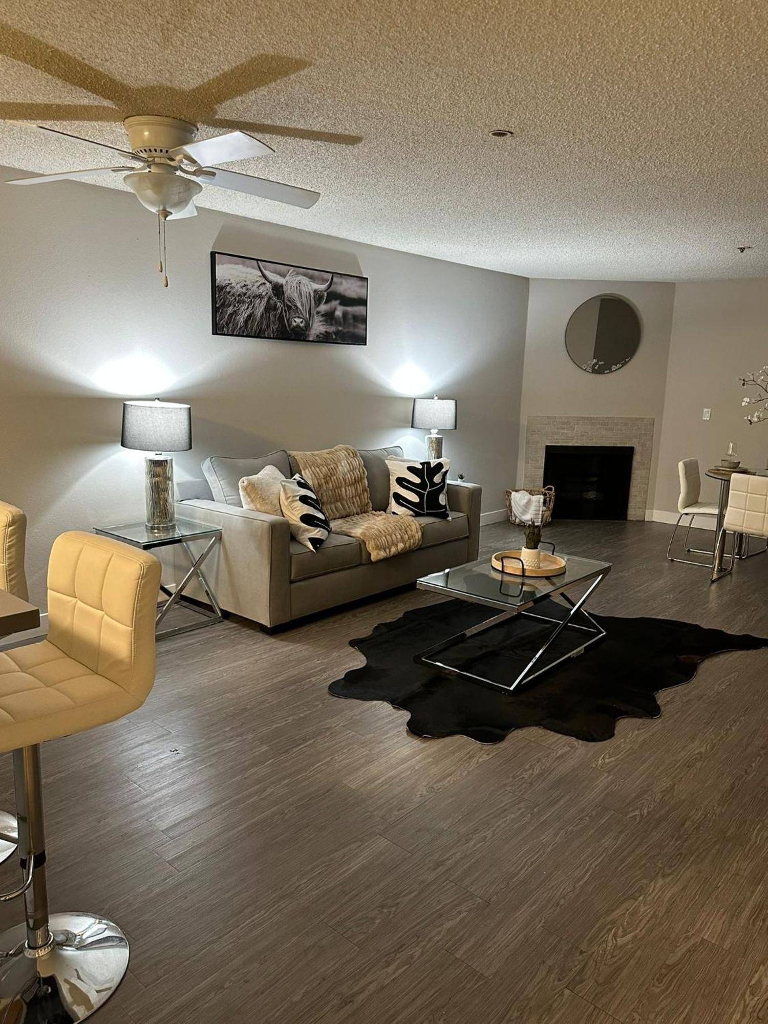 Hollywood Two Bedroom Close To Universal * Los Angeles